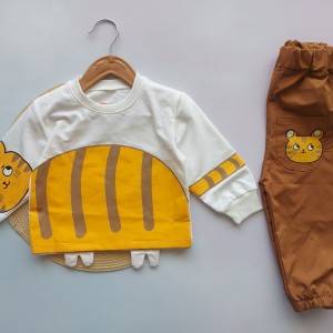 بلوز و شلوار گارفیلد kids