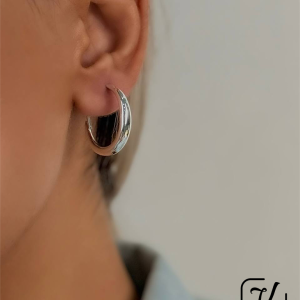گوشواره طرح حلقه ای مدرن