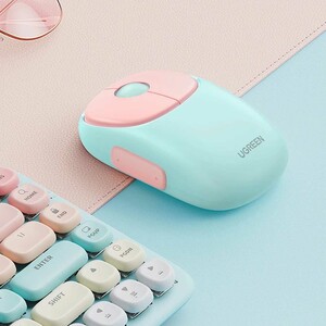 ماوس بی‌سیم UGREEN FUN+ MU102 از نمای جانبی