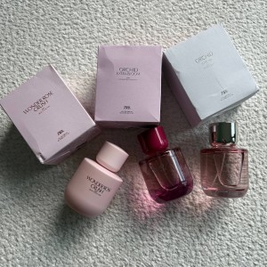 ادکلن ZARA RED VANILLA CANDY