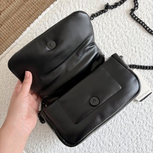 کیف مشکی استرادیواریوس کد 8695