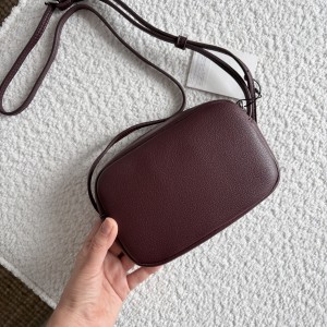 کیف زرشکی استرادیواریوس کد 3880