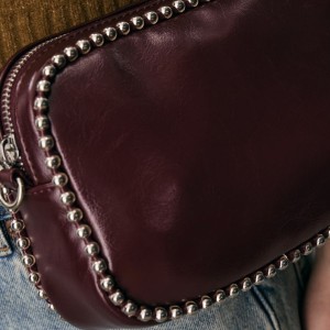 کیف زرشکی استرادیواریوس کد 2781