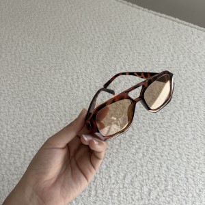 عینک آفتابی کد 0561