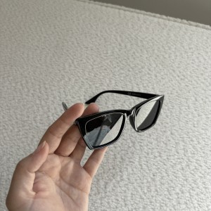 عینک آفتابی کد 0582
