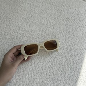 عینک آفتابی کد 0609