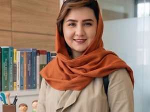 ساجده کرمی | روانشناس بالینی و متخصص اوتیسم در همدان