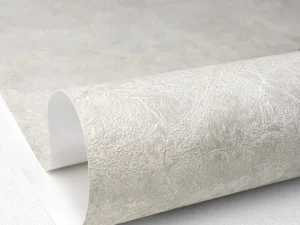 کاغذ دیواریکربن 3/carbon3 طرح پتینه سفید کد ۱۰۲۷۲