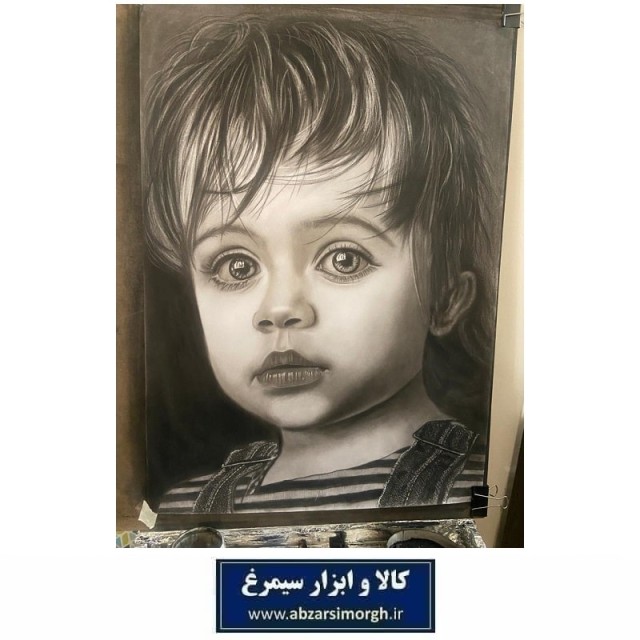 تابلو نقاشی سیاه قلم کودک زیبا