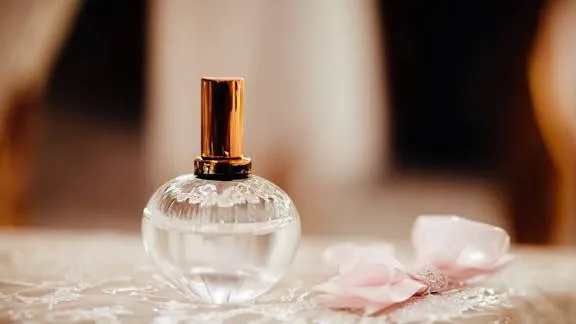 عطر و ادکلن یونیسکس