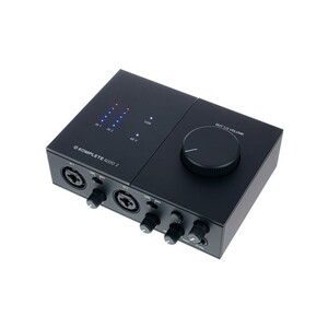 komplete-audio-2-1.jpg