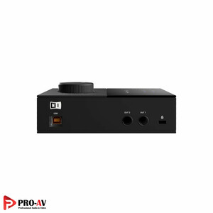komplete-audio-2-5.jpg