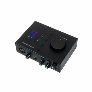 komplete-audio1-1.jpg