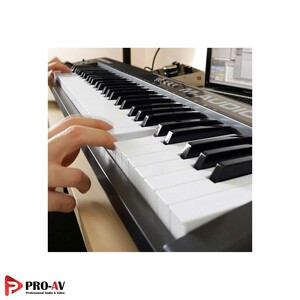 KeyStation61_4.jpg