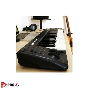 KeyStation49II_4.jpg