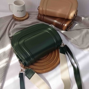 کیف دوشی دستی توکا TUKA