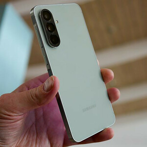 گوشی موبایل سامسونگ مدل Galaxy A56 دو سیم کارت ظرفیت 256 گیگابایت و رم 12 گیگابایت - ویتنام/سبززیتونی