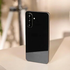 گوشی موبایل سامسونگ مدل Galaxy A26 دو سیم کارت ظرفیت 256 گیگابایت و رم 8 گیگابایت - ویتنام/پلمپ و آکبند