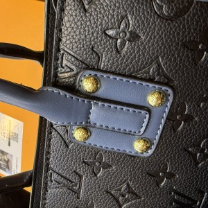 LV