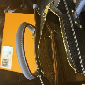LV