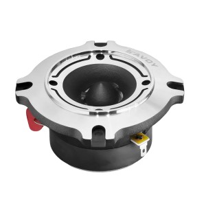 نمای جانبی تیوتر ساووی SV-351 با جزئیات بدنه