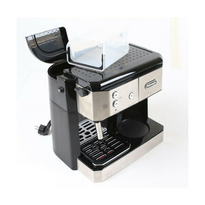 جاروبرقی 2200 وات آ ا گ مدل  VX82-1-ALR