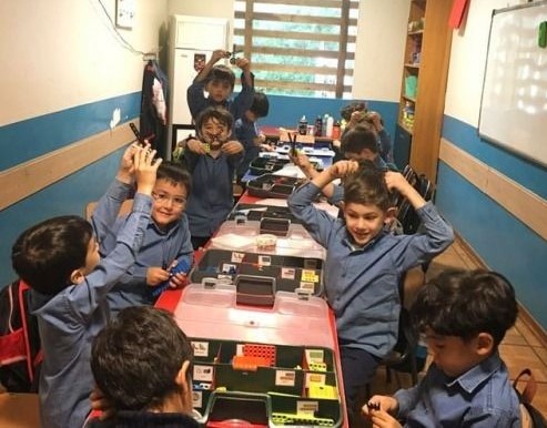 کار آفرین کوچک !