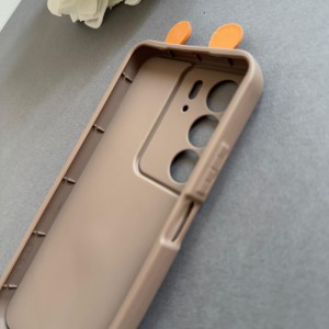 کاور عروسکی Realme C75