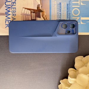 کاور سیلیکونی پورش دیزاین Galaxy A06