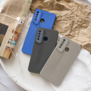 قاب پورش دیزاین p30 lite