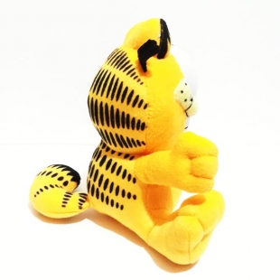 عروسک پولیشی گارفیلد کد M-01 مدل اول