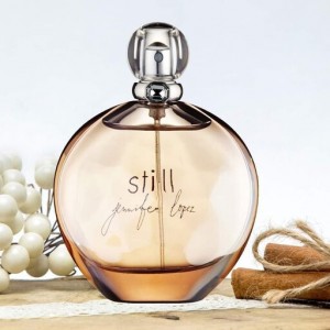 عطر گرمی استیل جنیفر لوپز