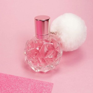 عطر گرمی آریانا گراند اری ژیودان