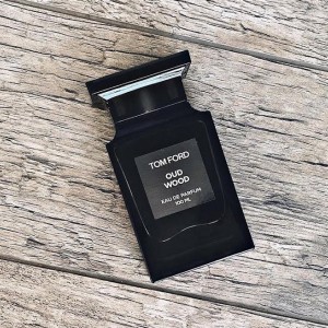 عطر گرمی تام فورد عود وود