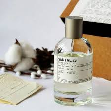 عطر گرمی سانتال 33 ژیوادان