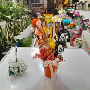 پک ولنتاین عروسک و شکلات و عطر (انتخابی)