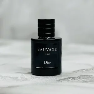 اسانس عطر در دسته ادوپرفیوم نمونه مردانه لوزی ساواج الکسیر خنک تند