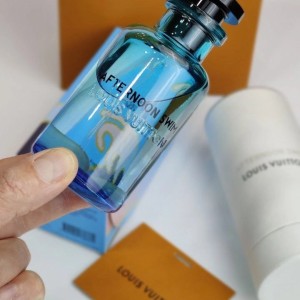 عطرگرمی لویی ویتون افترنون سوییم|عطرفیوم|لوزی - ۱۰۰گرم خالص