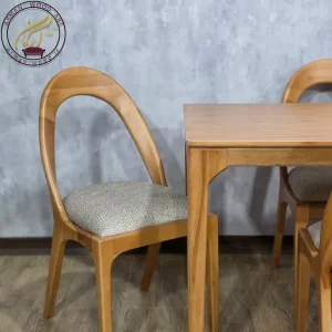 میز ناهار خوری چوب راش 4 نفره میلاد و نوین-1612