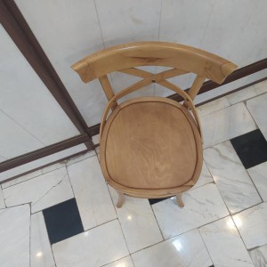 تولید کننده صندلی لهستانی ضربدری آماده