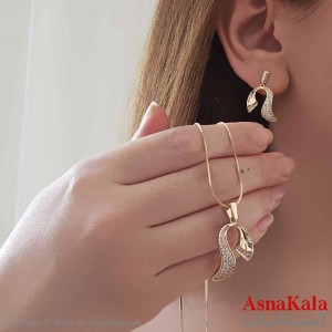 نیم ست زنانه ژوپینگ مدل هلالی نگینی شامل گوشواره و گردنبند  کد NIM14649W