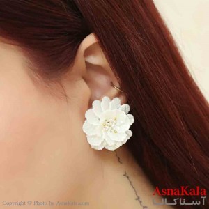 گوشواره استیل مینیمال زنانه مدل گل سفید نگین صدفی کد GSH151187W