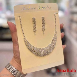 نیم ست زنانه شامل گردنبند و گوشواره استیل مدل جواهری نگینی کد NIM14750W
