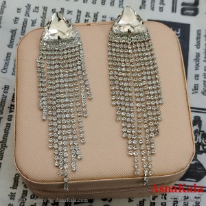 گوشواره جواهری مدل آویز نگیندار رنگ نقره ای کد GSH152125W