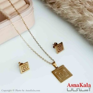 نیمست استیل دخترانه طرح مربع درهم نگیندار رنگ طلایی کد NIM14195W