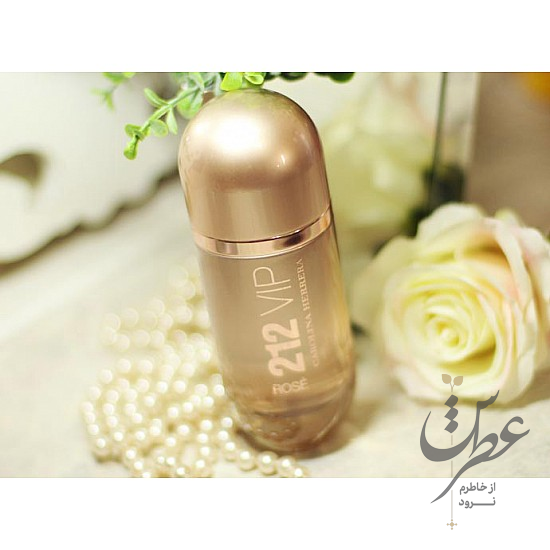 عطر کارولینا هررا 212 وی آی پی رز