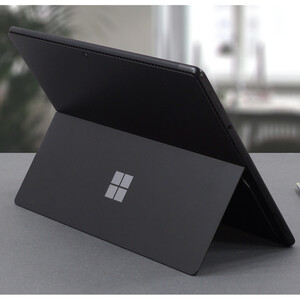 تبلت مایکروسافت مدل Surface Pro 8-i5 ظرفیت 256 گیگابایت و 8 گیگابایت رم