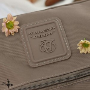 کیف دوشی برزنتی BOBO کد 9515
