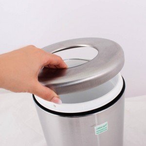 سطل 5لیتری استیل دیواری حفره دار W-50