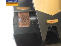 پولیش دستگاه واکس کفش قهوه ای